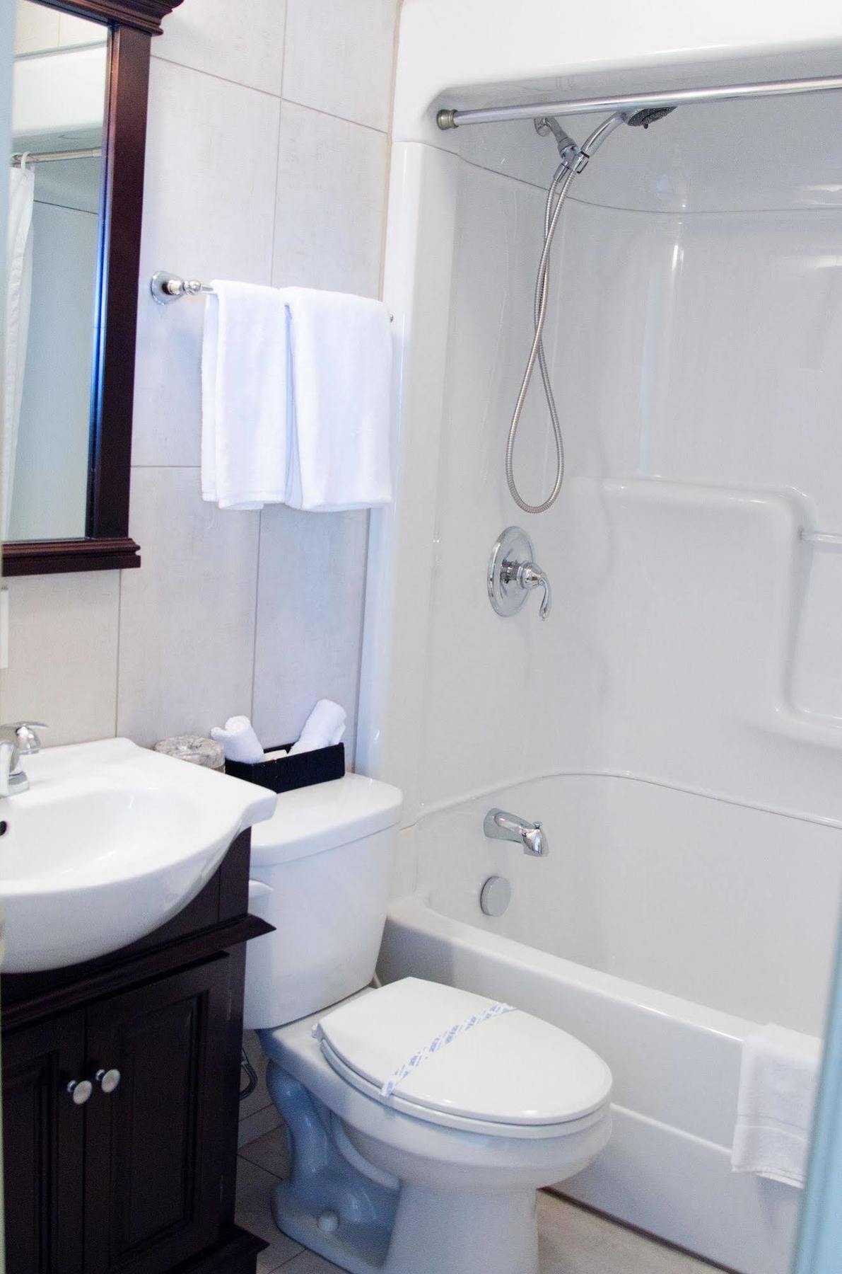 Hotel Econo-One Amos Luaran gambar