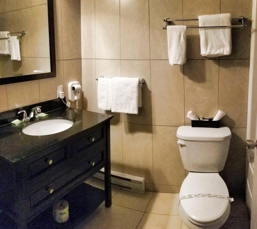 Hotel Econo-One Amos Luaran gambar